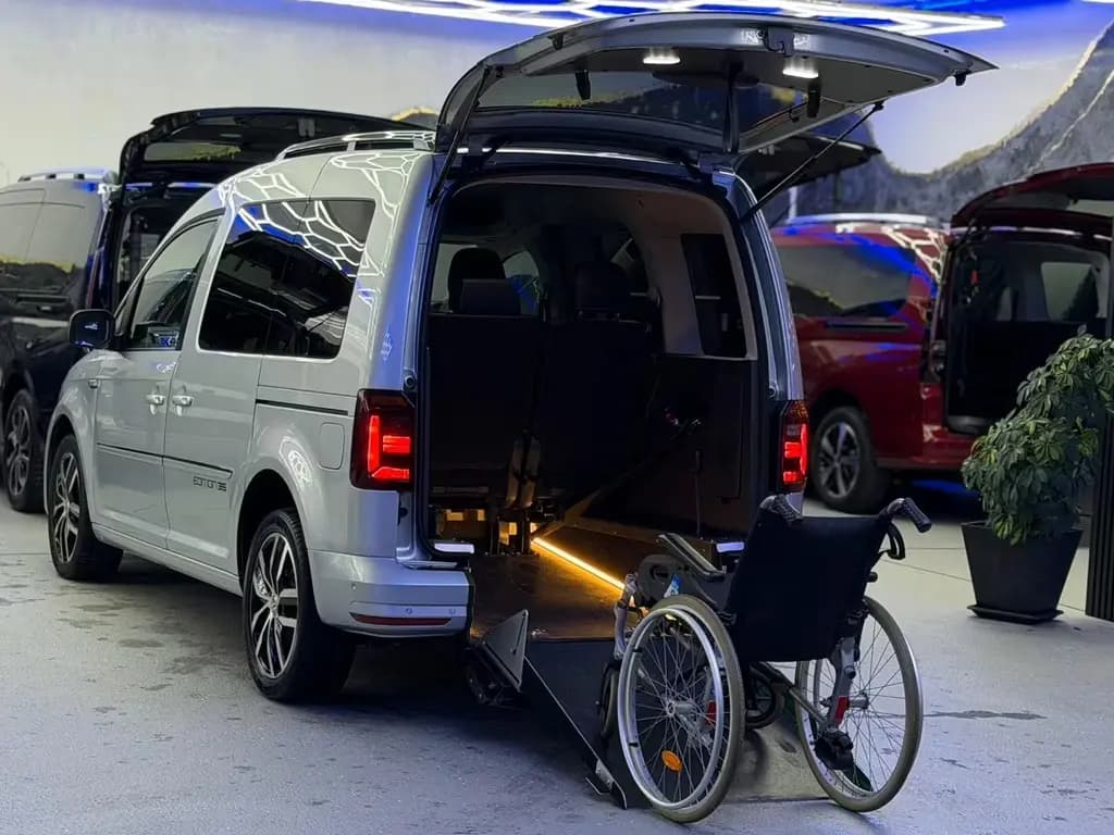 Main__Slider__Photo:Volkswagen Caddy 04/2019-0