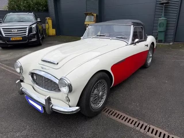 Main__Slider__Photo:Austin Healey 1957 Austin-Healey 100-6 BN4 (1956 - 1957) 06/1957-0