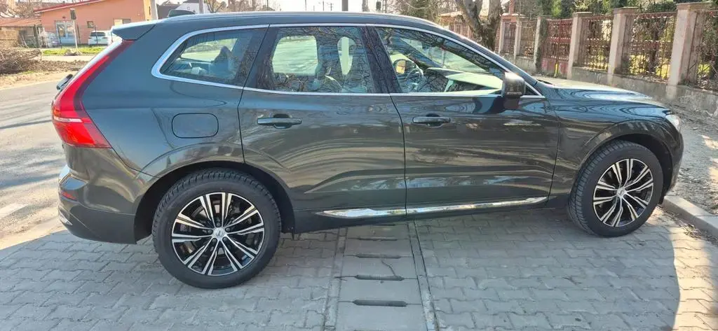 Main__Slider__Photo:Volvo XC60 B4 Inscription Geartronic Inscription mildh 10/2021-1
