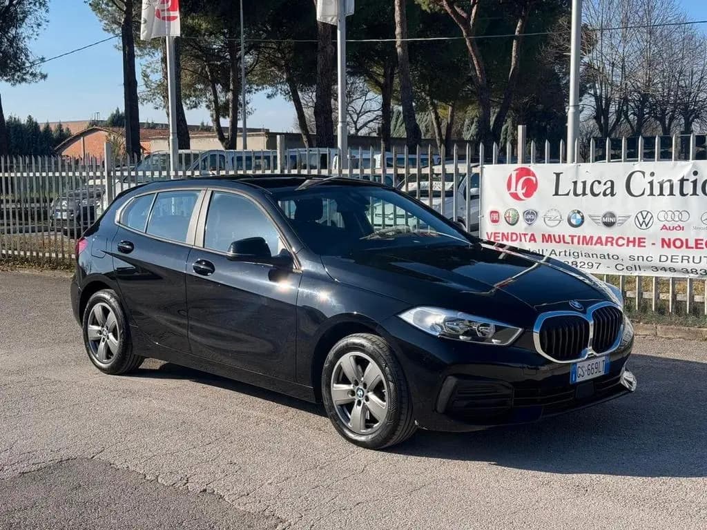 Main__Slider__Photo:Other Other Bmw 118 118d 5p. Colorvision Edition 12/2023-0
