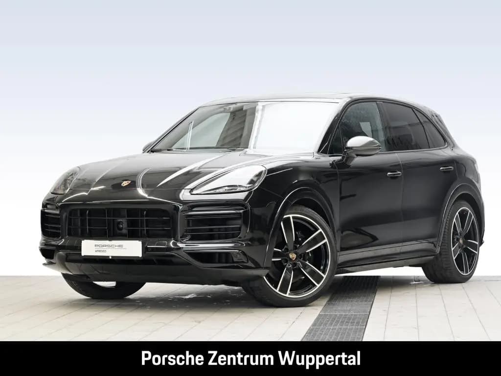 Main__Slider__Photo:Porsche Cayenne S Platinum Edition Sportabgas InnoDrive 01/2023-0