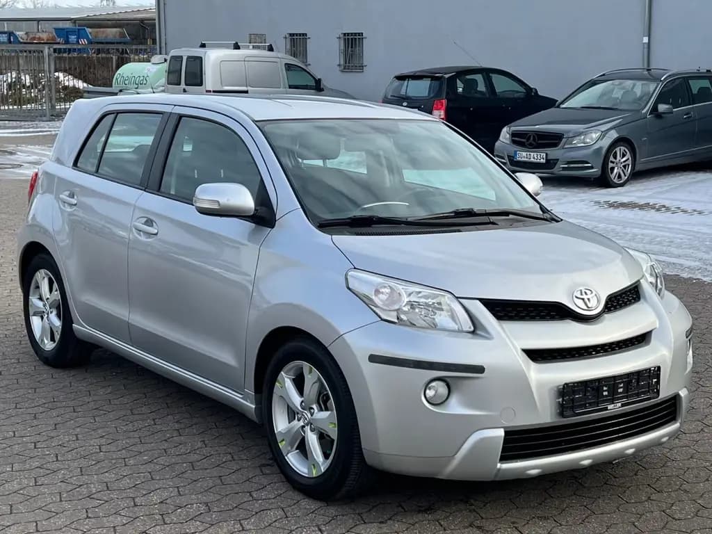 Main__Slider__Photo:Toyota Urban Cruiser 1.3 74kW lückenloses Scheckheft ! 12/2011-0
