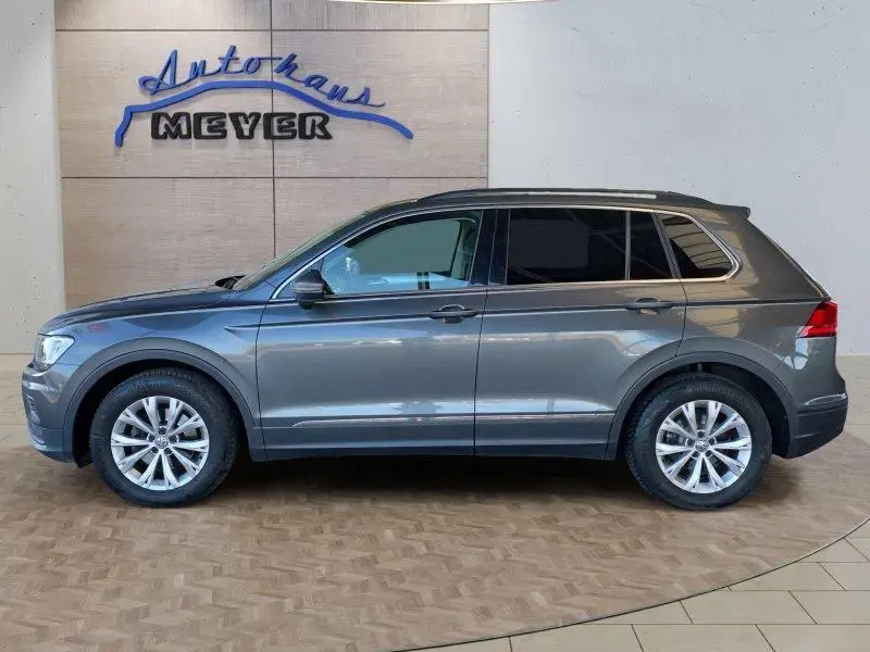 Main__Slider__Photo:Volkswagen Tiguan 1,5TSI DSG Voll-LED/Navi/ACC/Keyless 03/2019-1