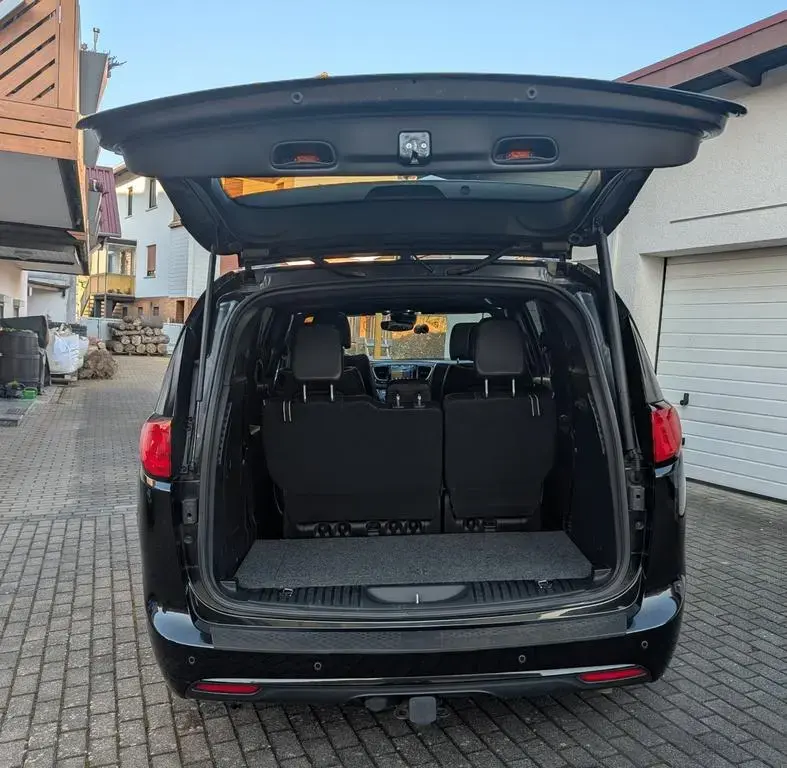 Main__Slider__Photo:Chrysler Pacifica Limited S/360°/Navi/AHK/Unfallfrei!!! 02/2018-1