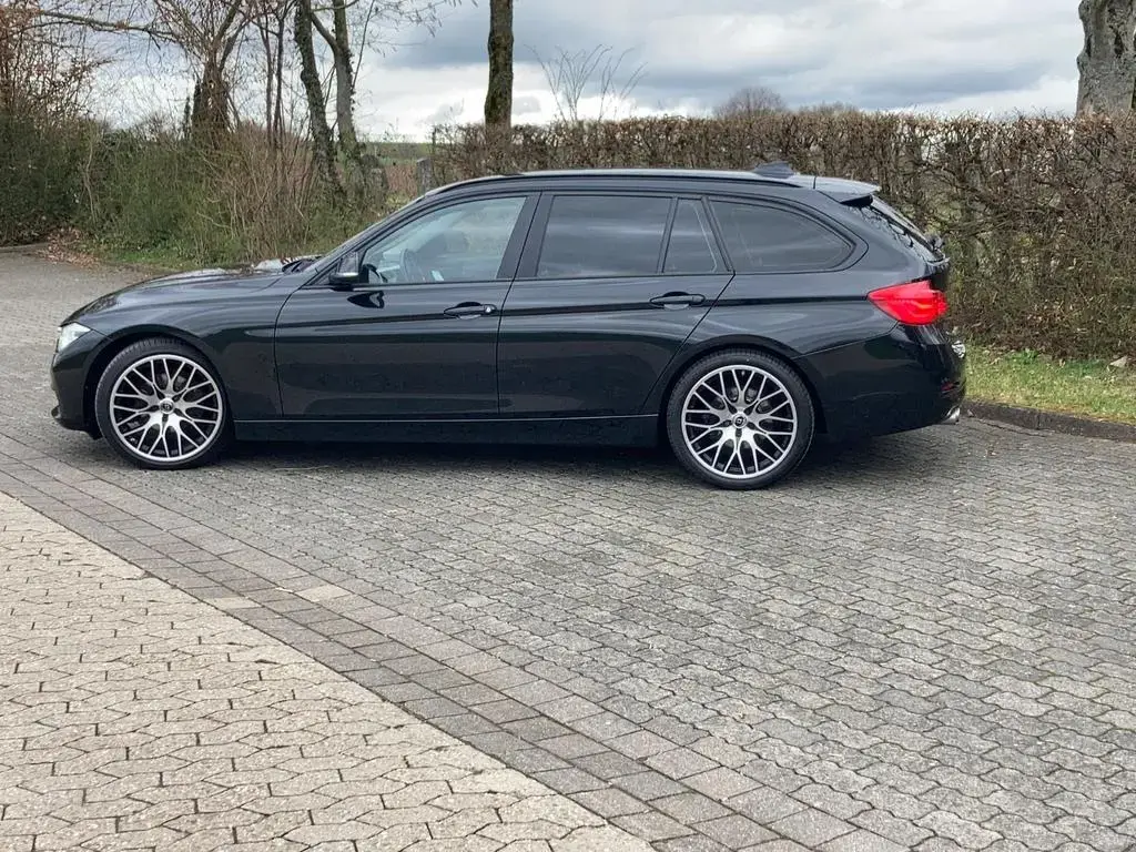 Main__Slider__Photo:BMW 3 Series 01/2018-1