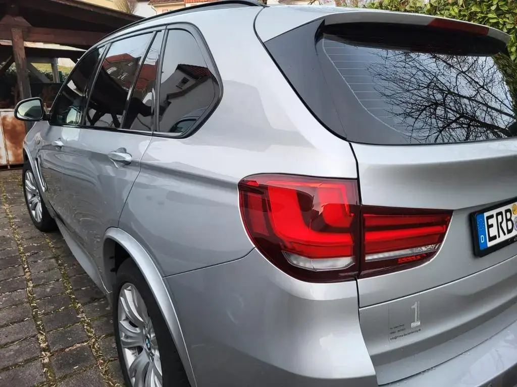 Main__Slider__Photo:BMW X5 xDrive25d -M  7 Sitzer 06/2018-1