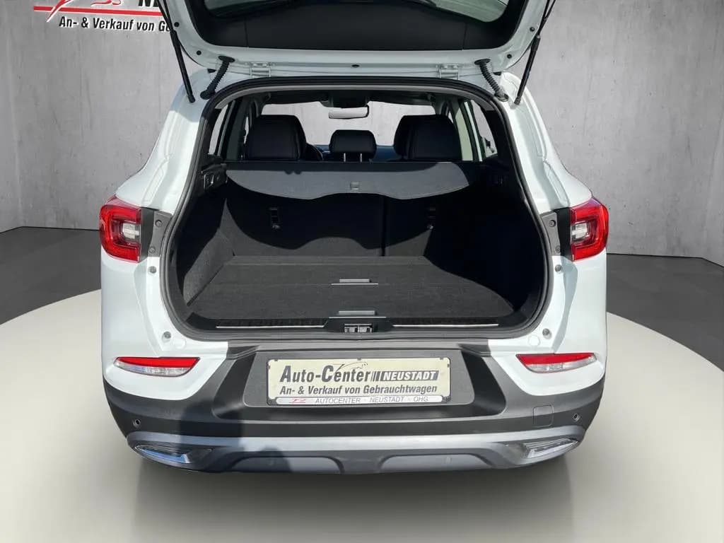 Main__Slider__Photo:Renault Kadjar Bose Edition KAMERA/LED/KLIMAA/NAVI/PDC 03/2019-0