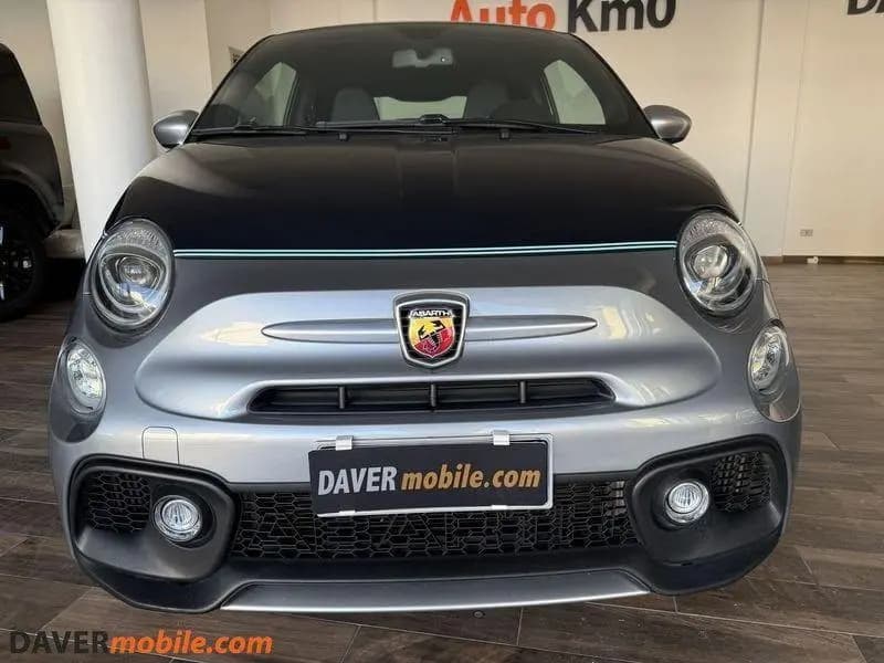 Main__Slider__Photo:Abarth 695 695 1.4 Turbo T-Jet Rivale Special Ed 02/2018-0