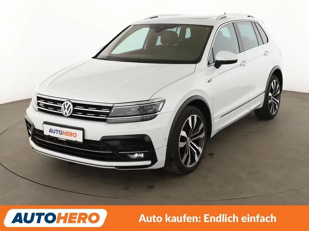 Main__Slider__Photo:Volkswagen Tiguan 2.0 TSI Highline 4Motion BlueMotion Aut. 12/2017-0