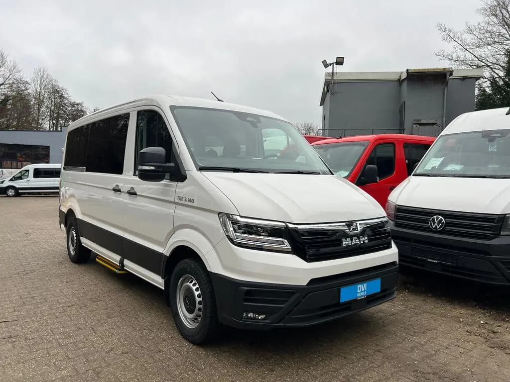 Main__Slider__Photo:MAN TGE L3 Kombi 9-Sitzer Automatik null-0