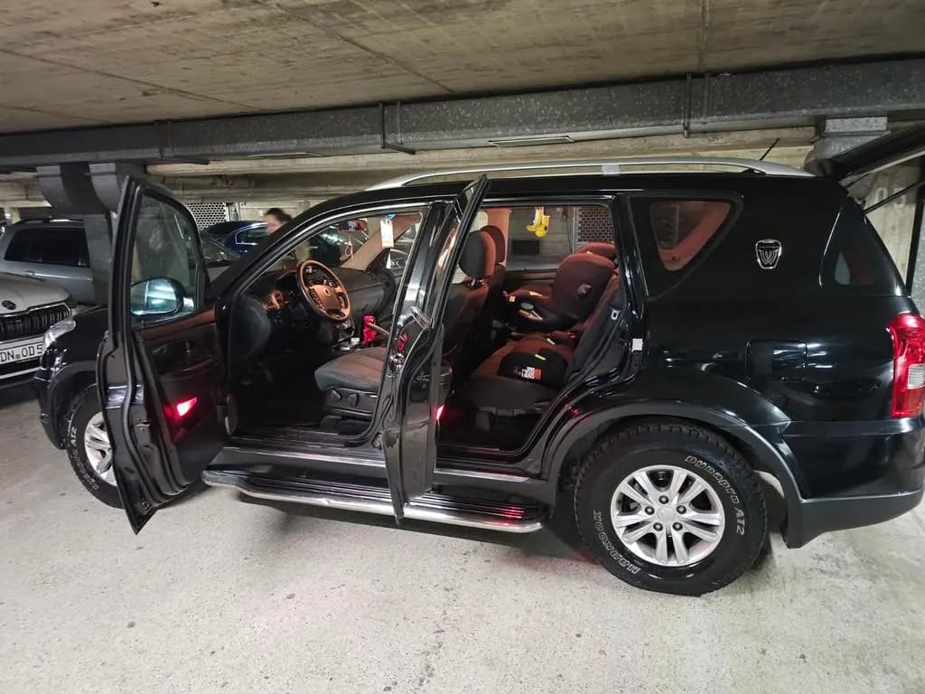 Main__Slider__Photo:Ssangyong REXTON 2.2 Diesel e-XDi 220 Quartz 4WD Quartz 10/2013-0