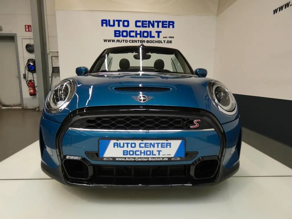 Main__Slider__Photo:MINI Cooper S Classic Trim*NaviPro*HUD*DAB*Kamera 03/2021-0