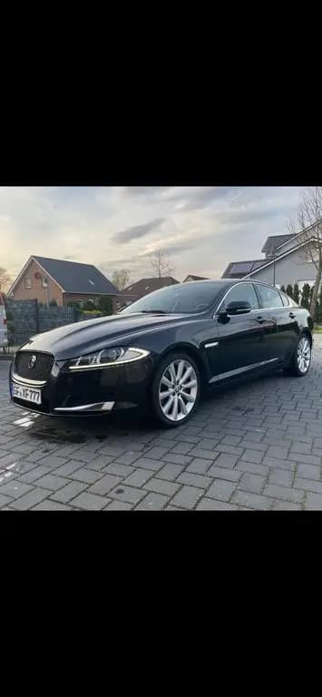 Main__Slider__Photo:Jaguar XF 3.0 V6 Diesel S Premium Luxury Premium Luxury 10/2012-0