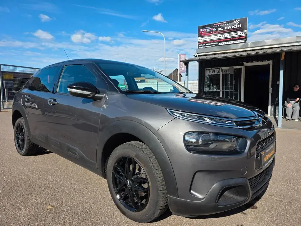 Main__Slider__Photo:Citroën C4 Cactus Feel Automatik 04/2019-1