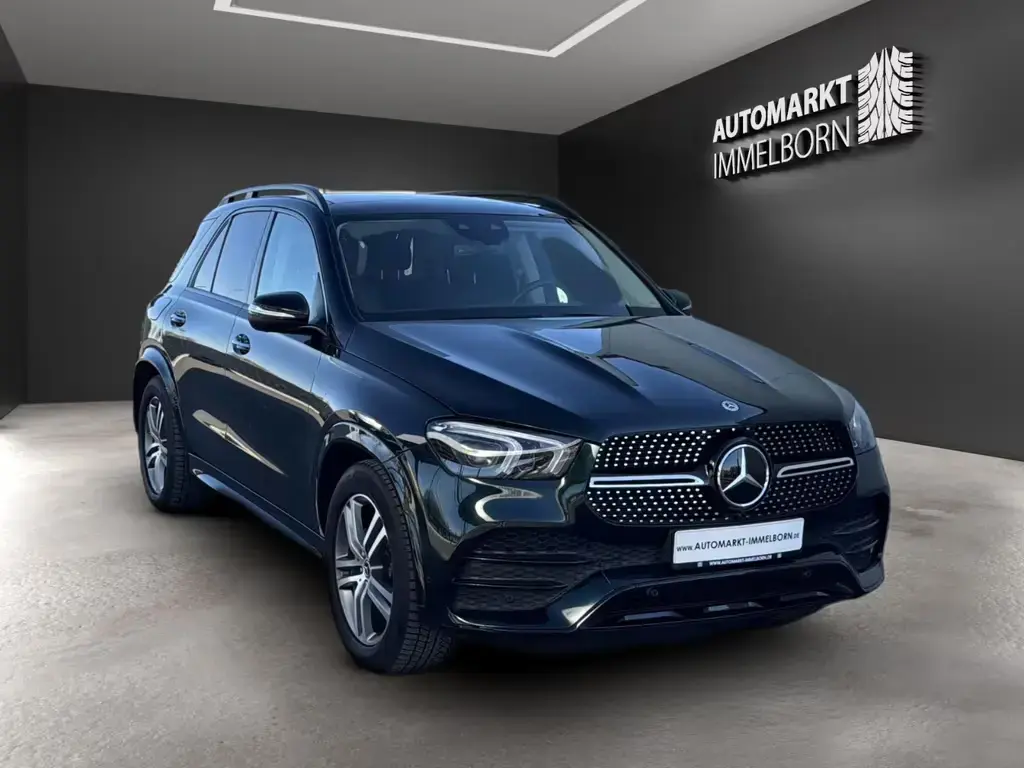 Main__Slider__Photo:Mercedes-Benz GLE-Class 350 de AMG 360*Pano*Distro*HUD*AHK*20*Night 12/2022-1