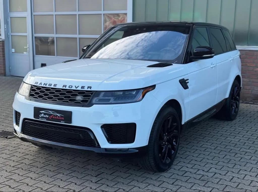 Main__Slider__Photo:Land Rover Range Rover Rover Sport HSE Panorama 03/2018-0
