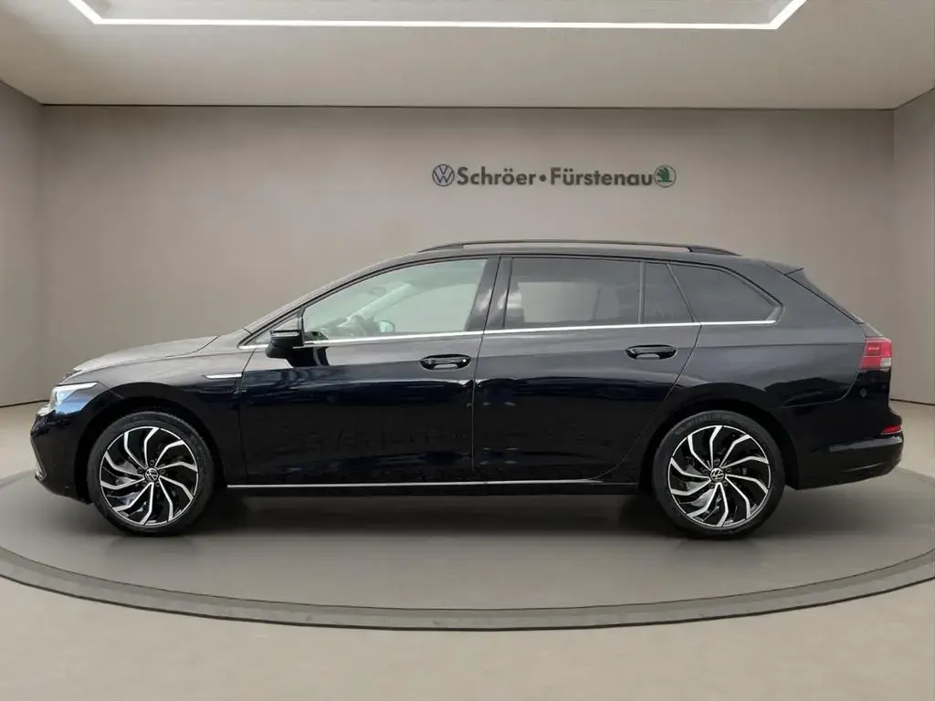 Main__Slider__Photo:Volkswagen Golf Variant 1.5 TSI Style (el.Sitze/ACC/Kamera/ 03/2021-1