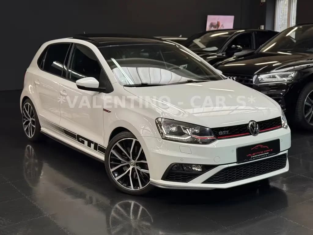 Main__Slider__Photo:Volkswagen Polo V GTI DSG/Navi/Pano/Shz/Temp/LED/Multi 07/2016-0