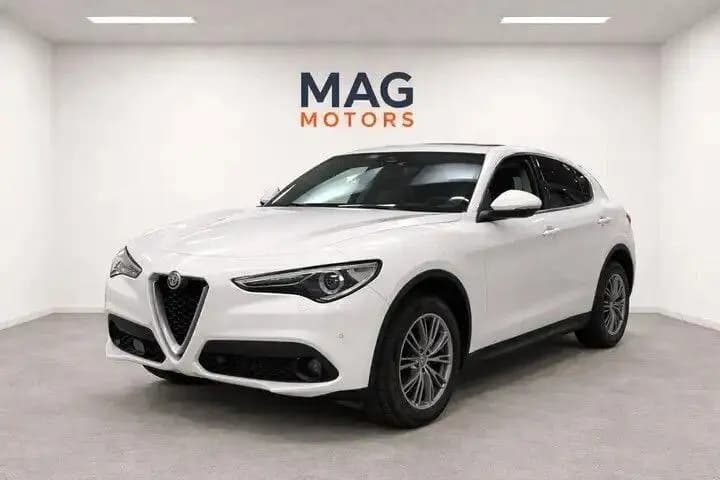 Main__Slider__Photo:Alfa Romeo Stelvio 2.2 Turbodiesel 210 CV AT8 Q4 11/2017-0
