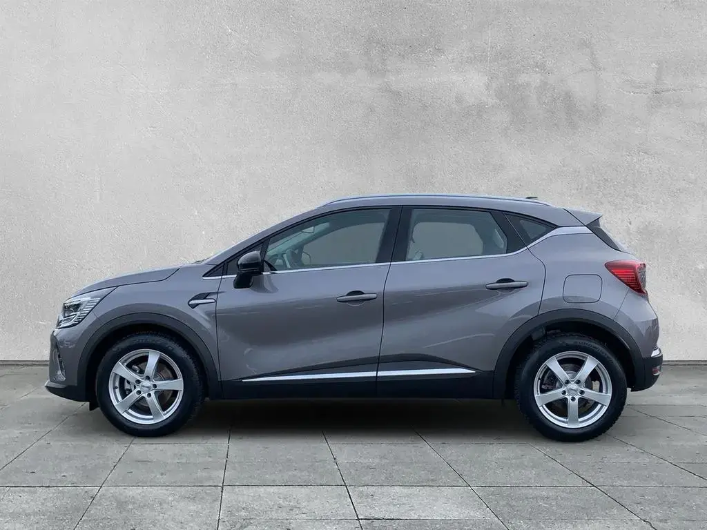 Main__Slider__Photo:Renault Captur 1.6 Intens E-TECH Plug-in Hybrid NAV+SHZ 02/2022-1