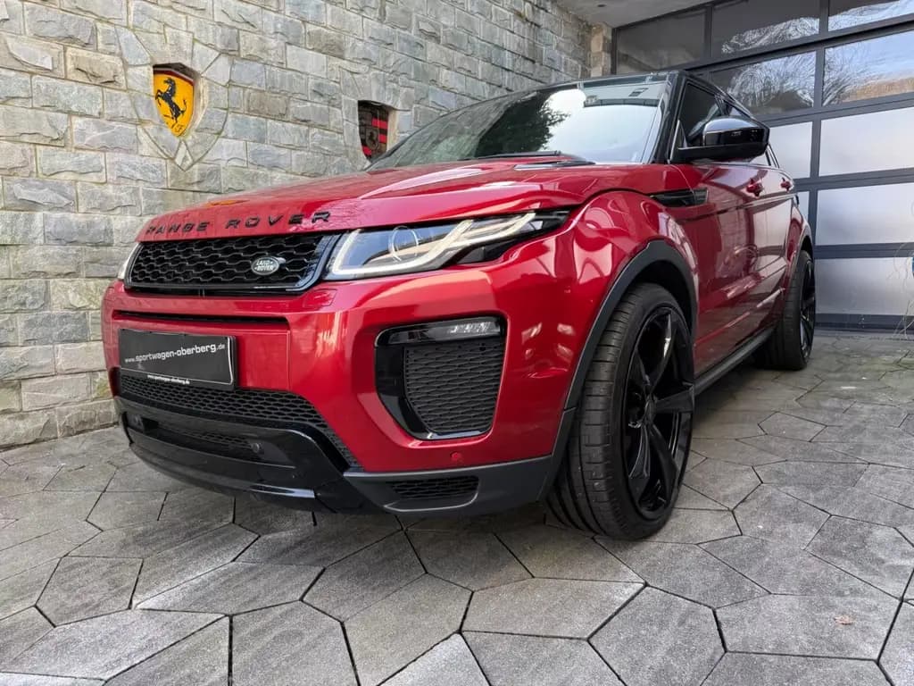 Main__Slider__Photo:Land Rover Range Rover Rover Evoque HSE Dynamic Pano Vollausst 1 06/2017-0