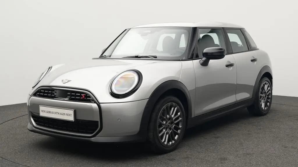 Main__Slider__Photo:MINI Cooper S 5-Türer 05/2025-0