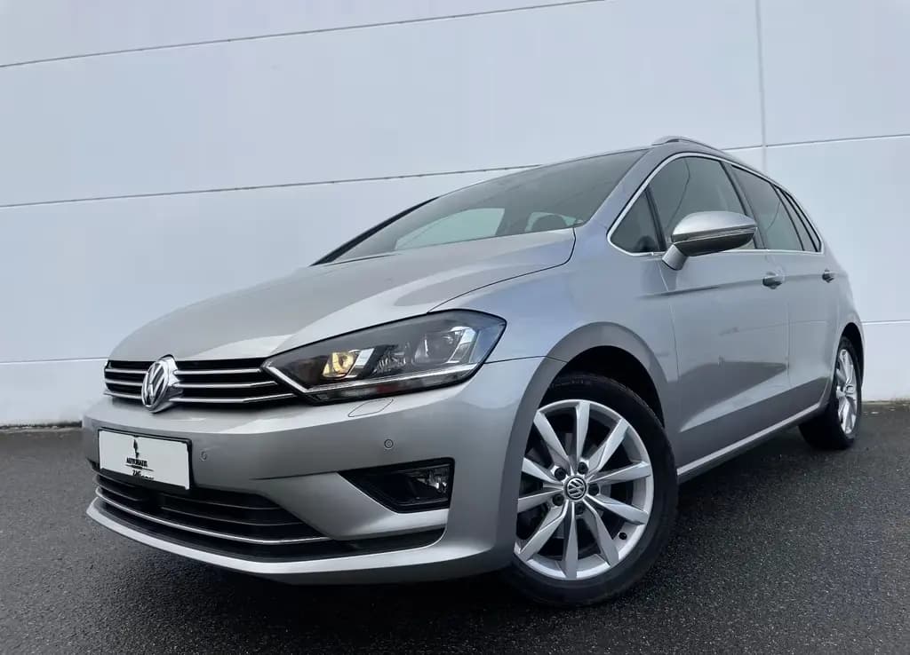 Main__Slider__Photo:Volkswagen Golf Sportsvan Highline*Bi-XENON*KAMERA*NAVI*AHK 06/2015-0