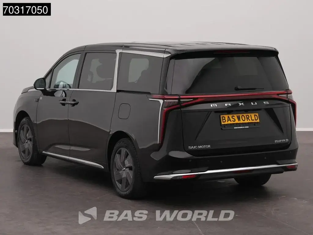 Main__Slider__Photo:Maxus Mifa 9 COMING SOON! Premium 90 Kwh 595km WLTP VI null-1