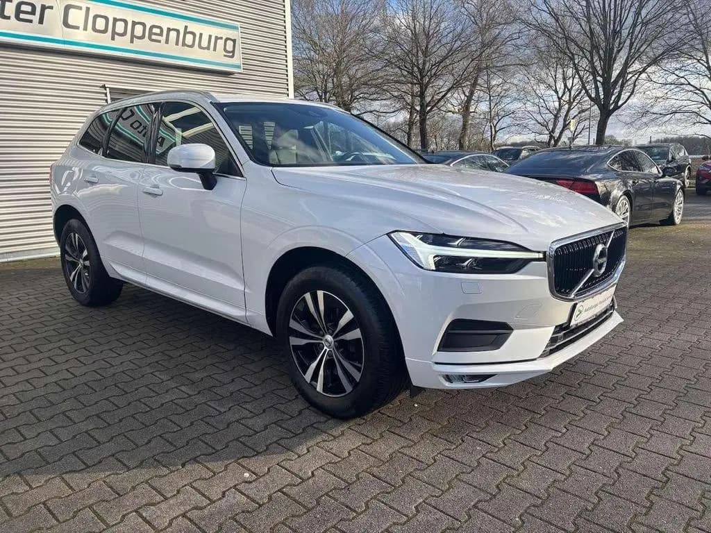 Main__Slider__Photo:Volvo XC60 B4 D Geartronic Momentum Pro 06/2021-0