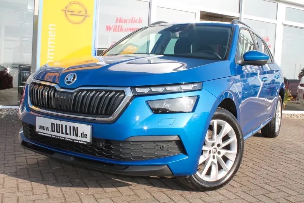 Main__Slider__Photo:Skoda Kamiq 1.0l TSI DSG 81kW TOUR 12/2022-0