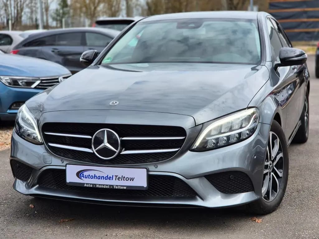 Main__Slider__Photo:Mercedes-Benz C-Class 300 Limousine *Night Paket *LED *Ambiente 11/2018-0