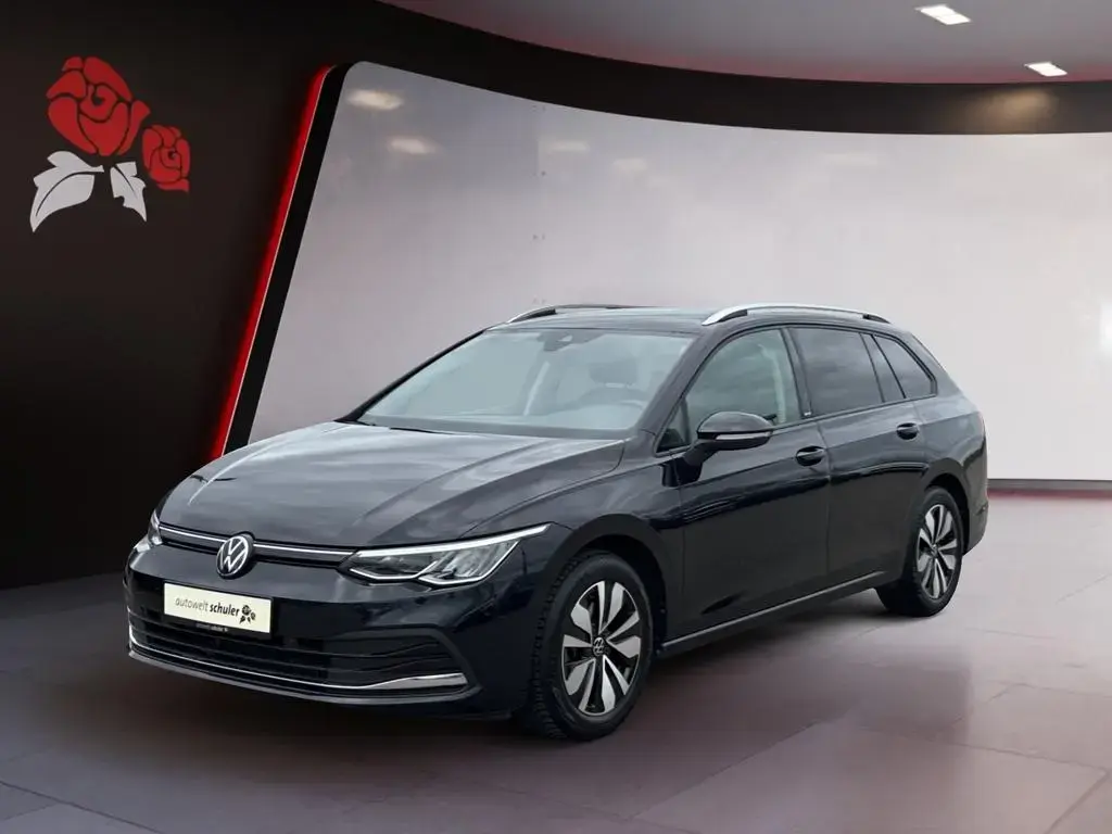 Main__Slider__Photo:Volkswagen Golf Variant 1,5 eTSI DSG Move Navi ACC 01/2024-1