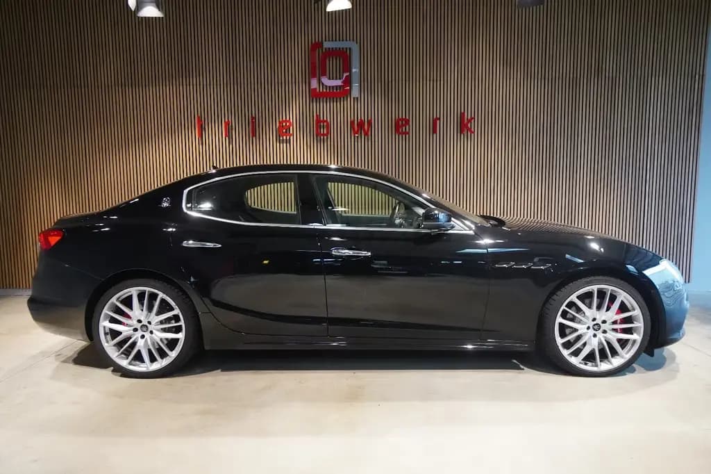 Main__Slider__Photo:Maserati Ghibli 3.0 V6 GranSport S Q4-BRD-U-frei-Facelift 08/2021-0