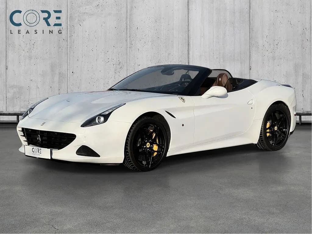 Main__Slider__Photo:Ferrari California T *POWER WARRANTY 5/26* 05/2015-0