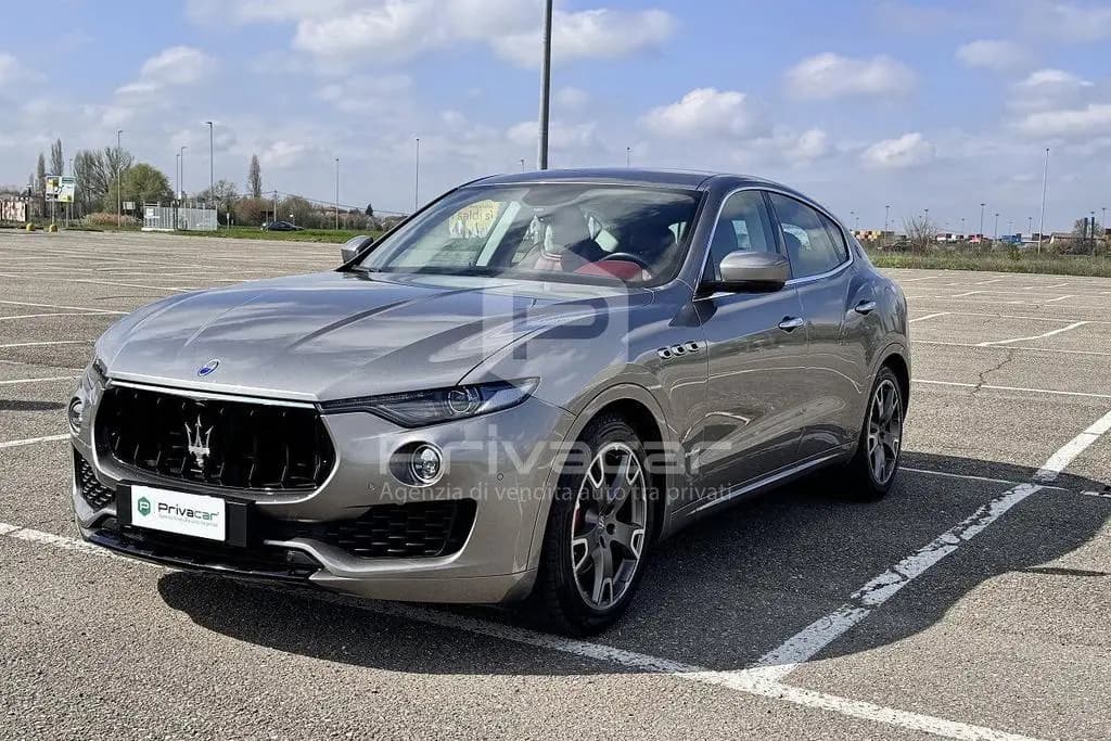Main__Slider__Photo:Maserati Levante MASERATI Levante V6 Diesel AWD 09/2017-0