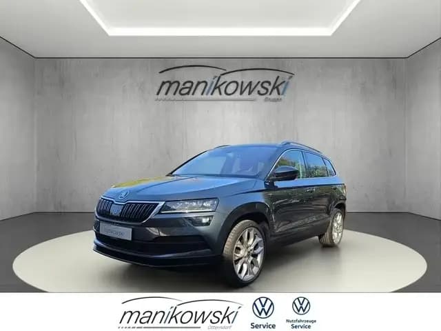 Main__Slider__Photo:Skoda Karoq Ambition 1.5TSI DSG 150PS 19Alu +Kamera+el 10/2020-0