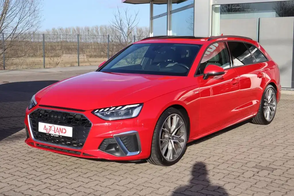 Main__Slider__Photo:Audi A4 Avant 35 TFSI S line S-Tronic LED Navi Kamera 12/2019-1