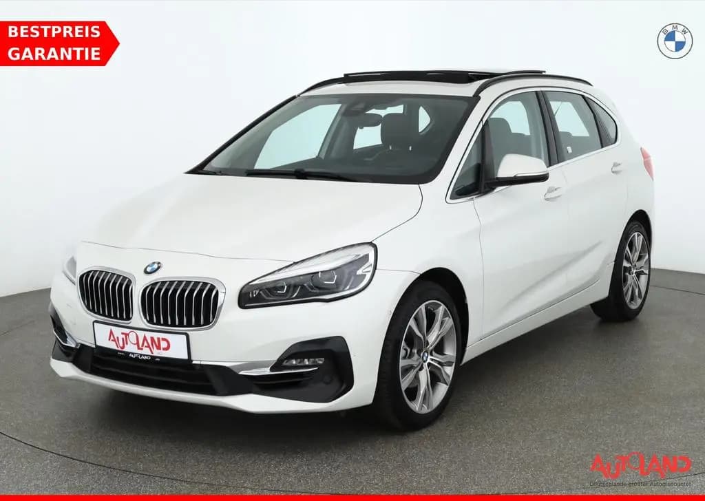 Main__Slider__Photo:BMW 218 i Active Tourer Luxury Line LED Navi Panorama 10/2019-0