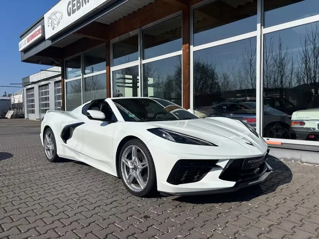 Main__Slider__Photo:Corvette C8 6.2 V8 Stingray 2LT Targa Unfallfrei EU-Spec 10/2022-0