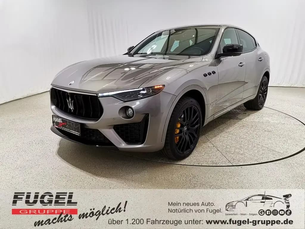 Main__Slider__Photo:Maserati Levante GranSport GTS SQ4 Luft|SOFTCLOSE|PANO|H& 07/2020-0