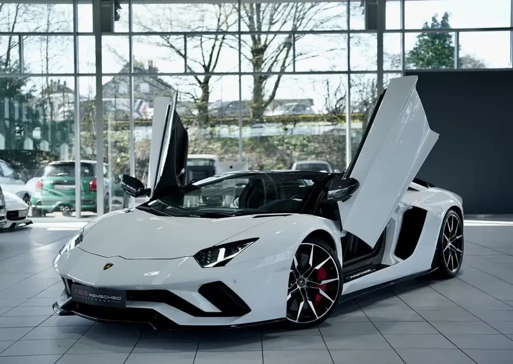 Main__Slider__Photo:Lamborghini Aventador S Roadster *2.H *Carbon* LIFT* Dt.Fzg* 06/2019-0