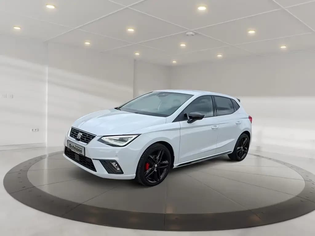 Main__Slider__Photo:Seat Ibiza 1.0 TSI FR Pro Black Edition ACC RFK 01/2023-0