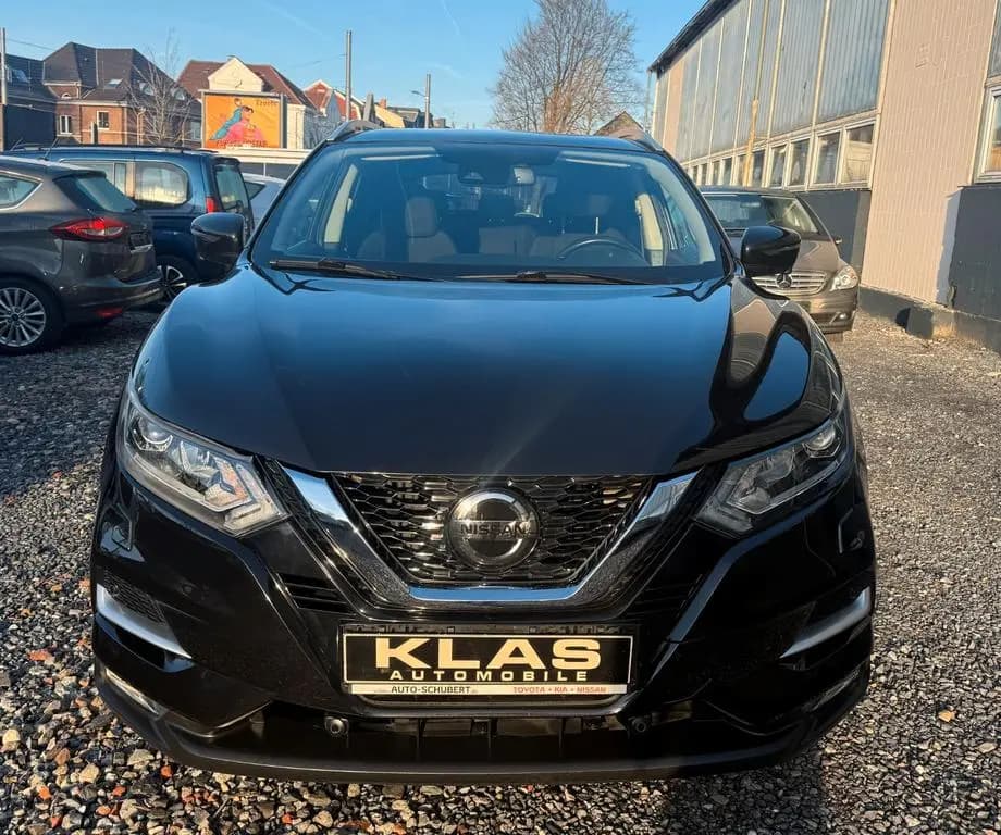 Main__Slider__Photo:Nissan Qashqai N-Connecta 10/2018-0