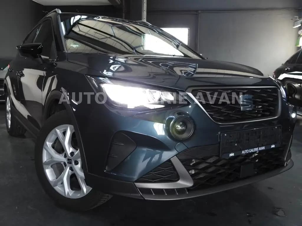 Main__Slider__Photo:Seat Arona FR 03/2022-0