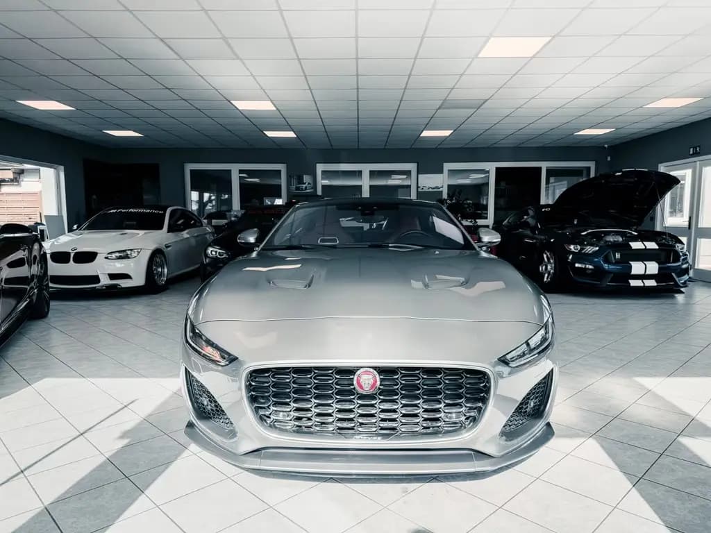 Main__Slider__Photo:Jaguar F-Type P450 R-WD R-DYNAMIC 07/2023-0