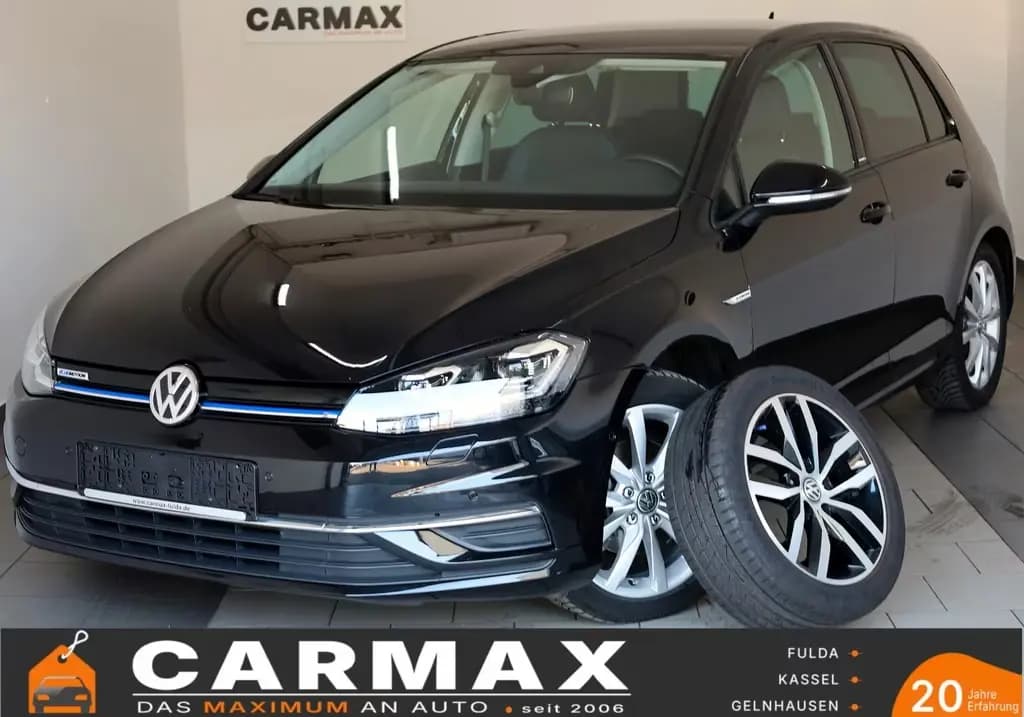Main__Slider__Photo:Volkswagen Golf VII Lim. IQ.DRIVE Navi,LED,ACC,SH,PDC,SR+WR 04/2019-0