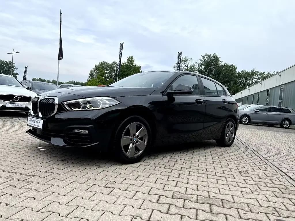 Main__Slider__Photo:BMW 118 i Advantage *LED Navi PDC v+h Klima DAB* 10/2022-0