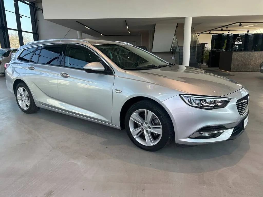Main__Slider__Photo:Opel Insignia AUTOMATIK+NAVIGATION+KAMERA+PDC+TEMPOM 04/2018-0