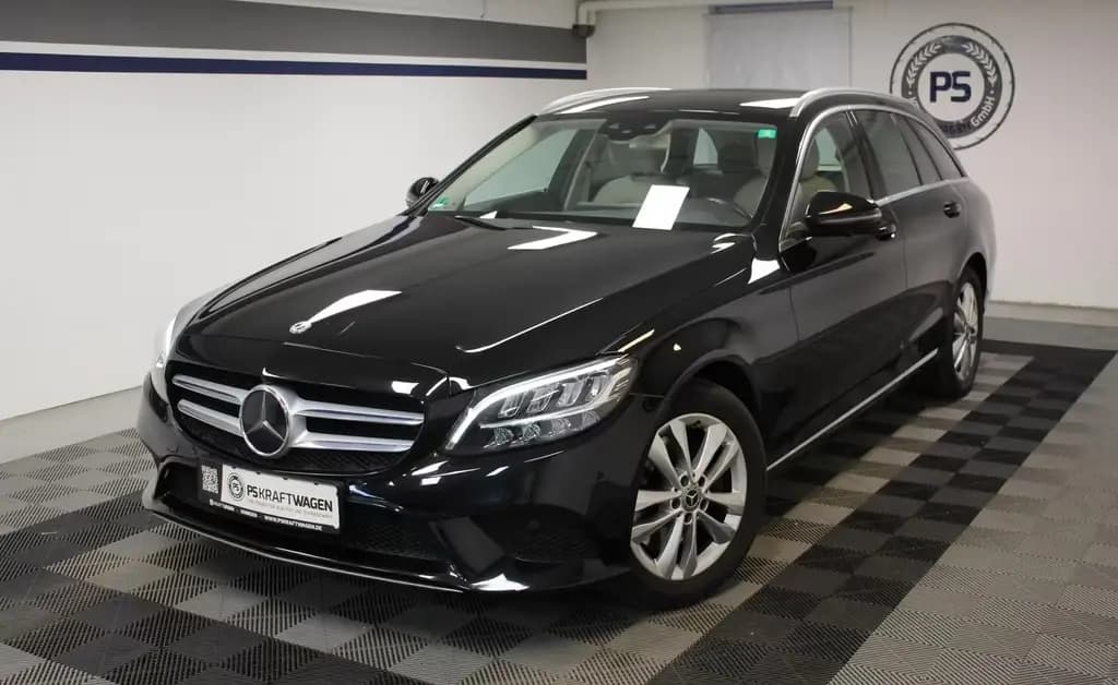 Main__Slider__Photo:Mercedes-Benz C-Class 300 T Aut. LED AHK DISTRO. MEMORY KAMERA 360° 11/2019-0