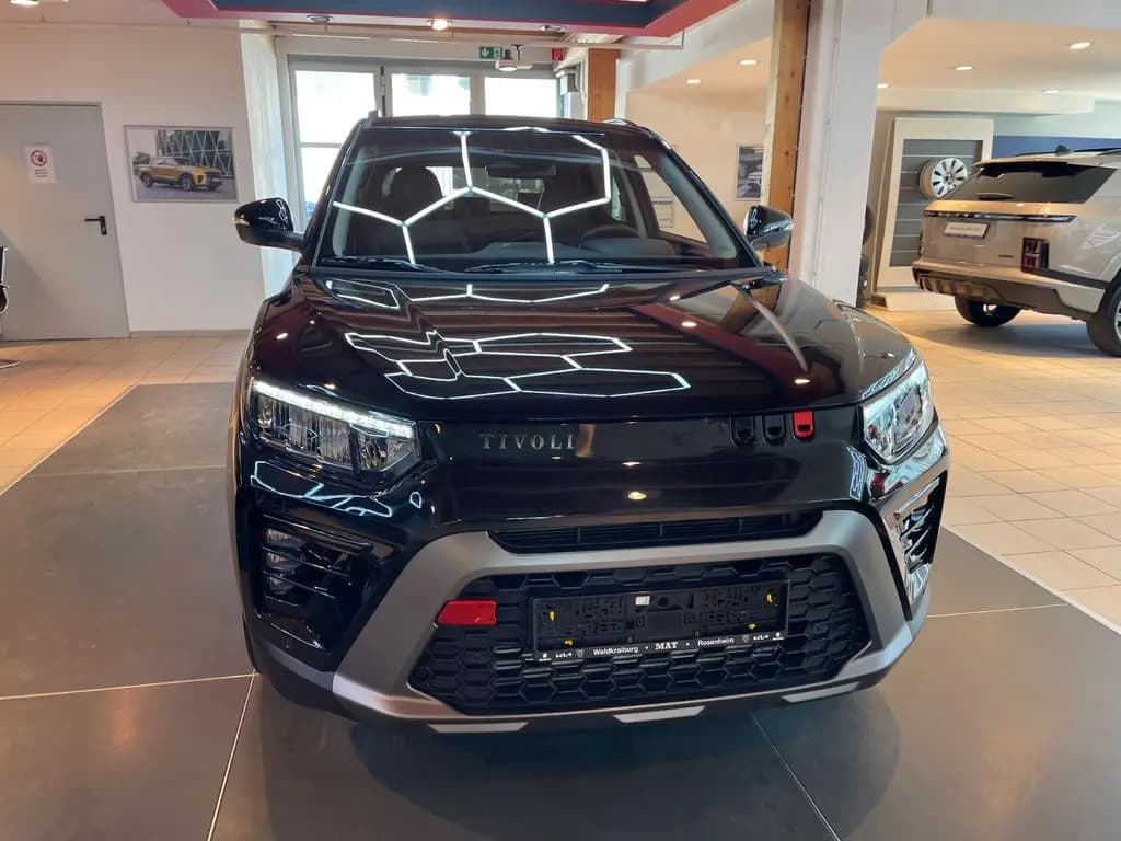 Main__Slider__Photo:KGM Tivoli 1.5 T-GDI NOMAD+ Automatik 163 PS null-0